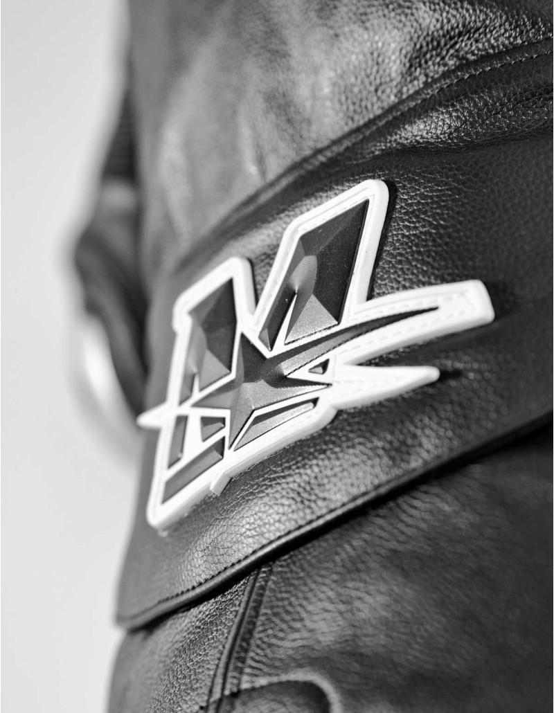 Combinaison de moto en cuir noire en 2 pièces, pour route et piste, certifiée CE AAA, compatible airbags in&motion et TechAir